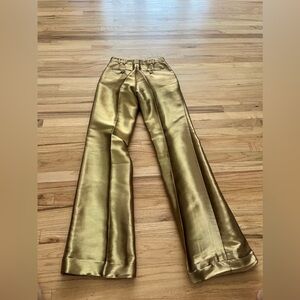 Women Gucci pants size 40 color